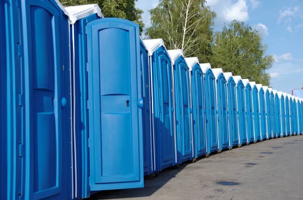 Porta potty delivery and setup in Pierce City, MO